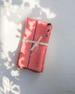 Soil To Studio Kitchen + Dining Zeenat Linen Napkin Set - Flamingo Pink