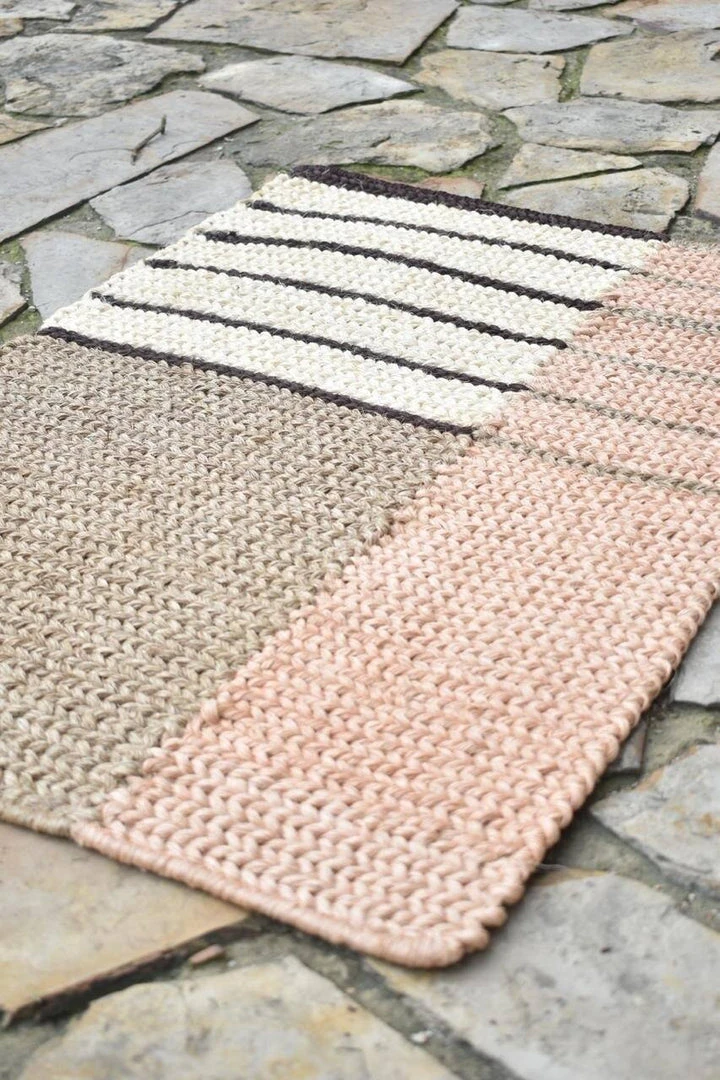 Zuahaza Curiti Fique Rug - Small 7 Zuahaza Curiti Fique Rug - Small